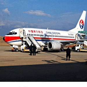 兰州机场空运航空快运业稳步发展的原因是什么？